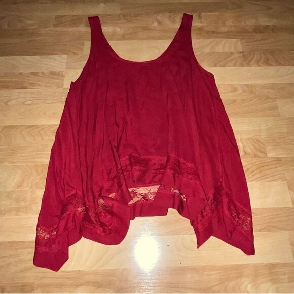 Women's Intimately Free People Red Tunic Top with Lace Hem - Picture 6 of 7